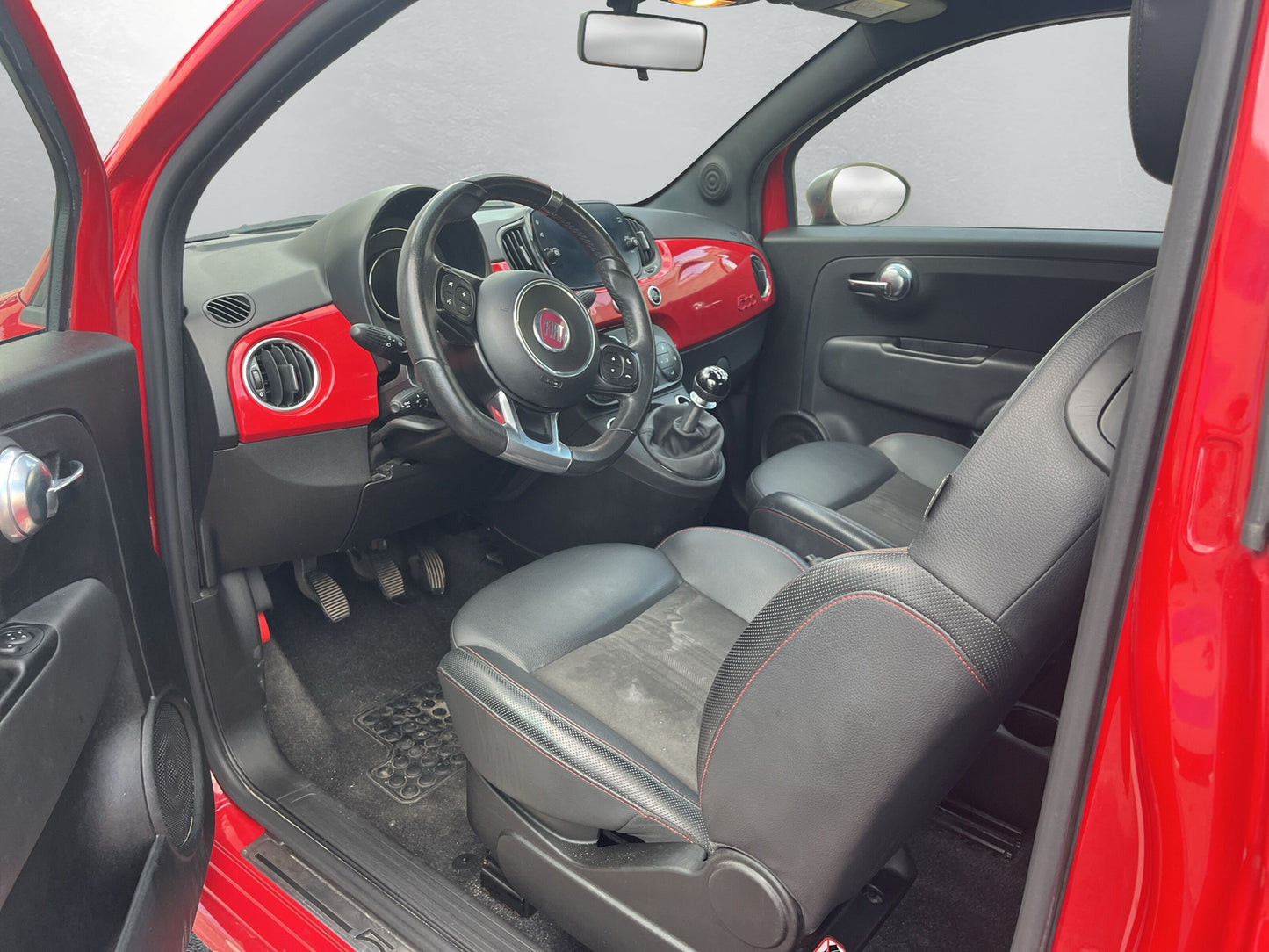 FIAT 500 CABRIO SPORT