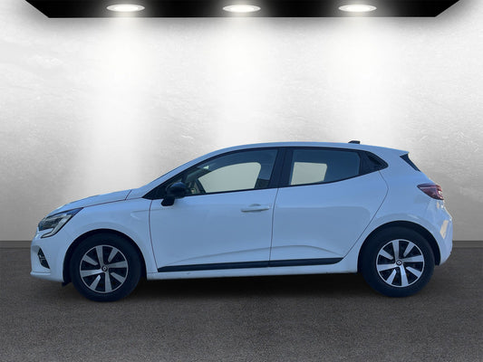 RENAULT CLIO  año 2023