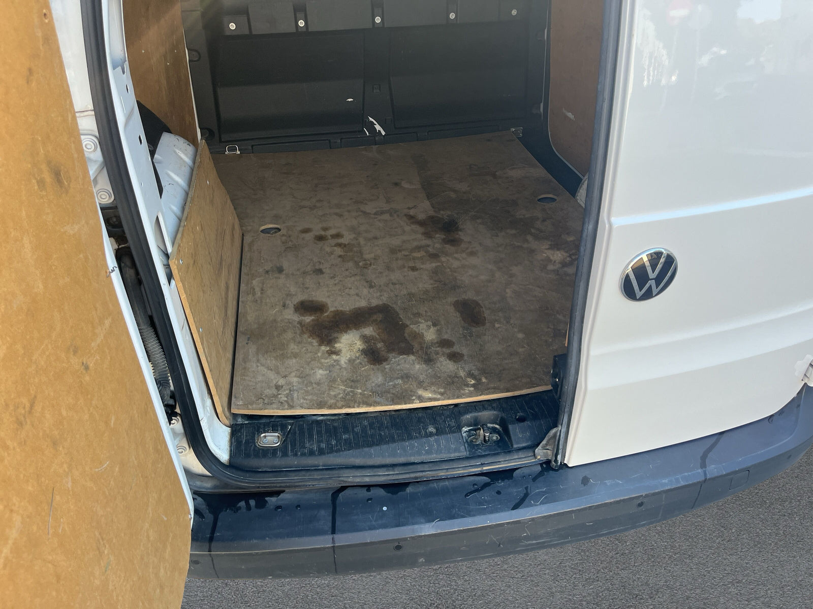 Volkswagen Caddy  año 2022