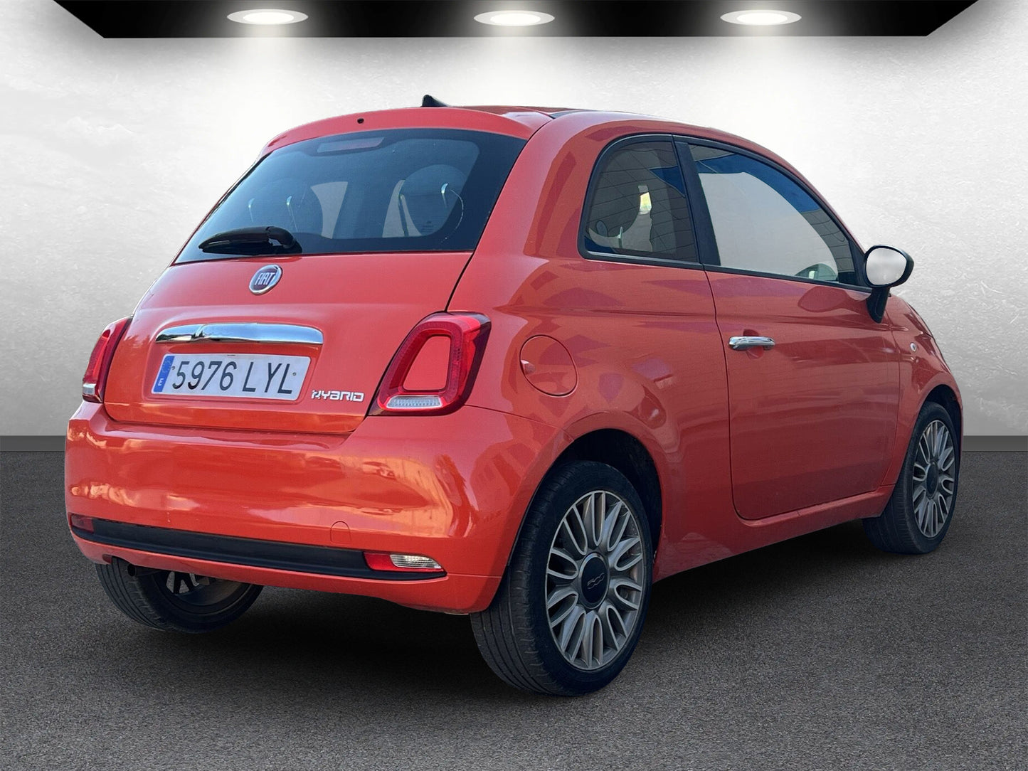 FIAT 500 HÍBRIDO 2021 / 2022  . Varios Colores