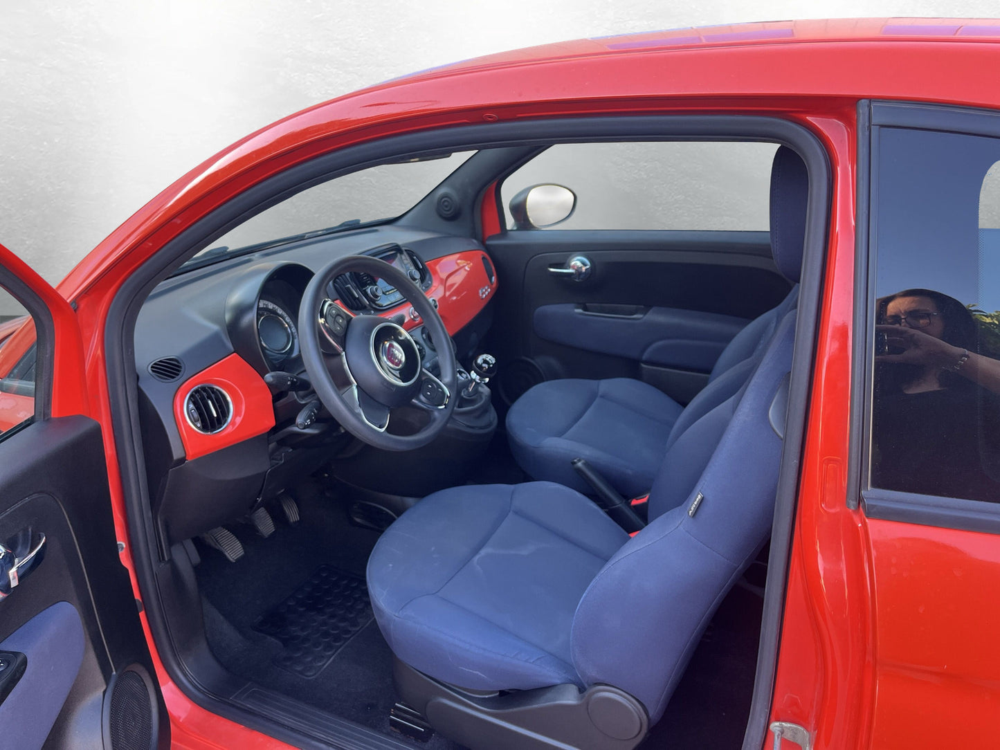 FIAT 500 HÍBRIDO 2021 / 2022  . Varios Colores
