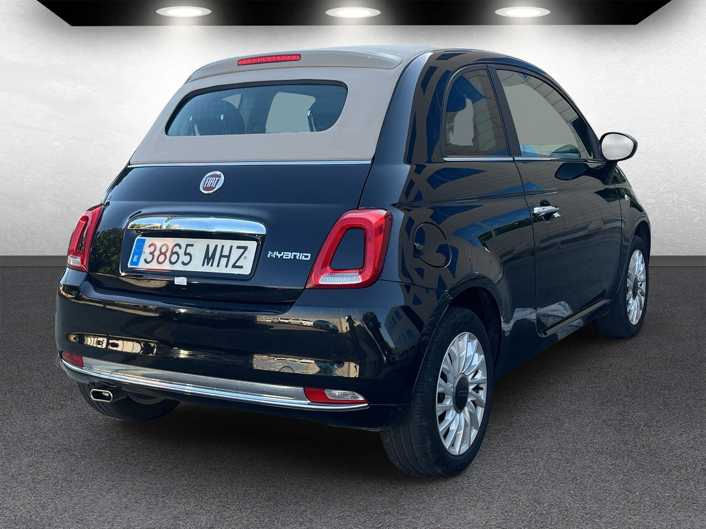 Fiat 500 Cabrio año 2023