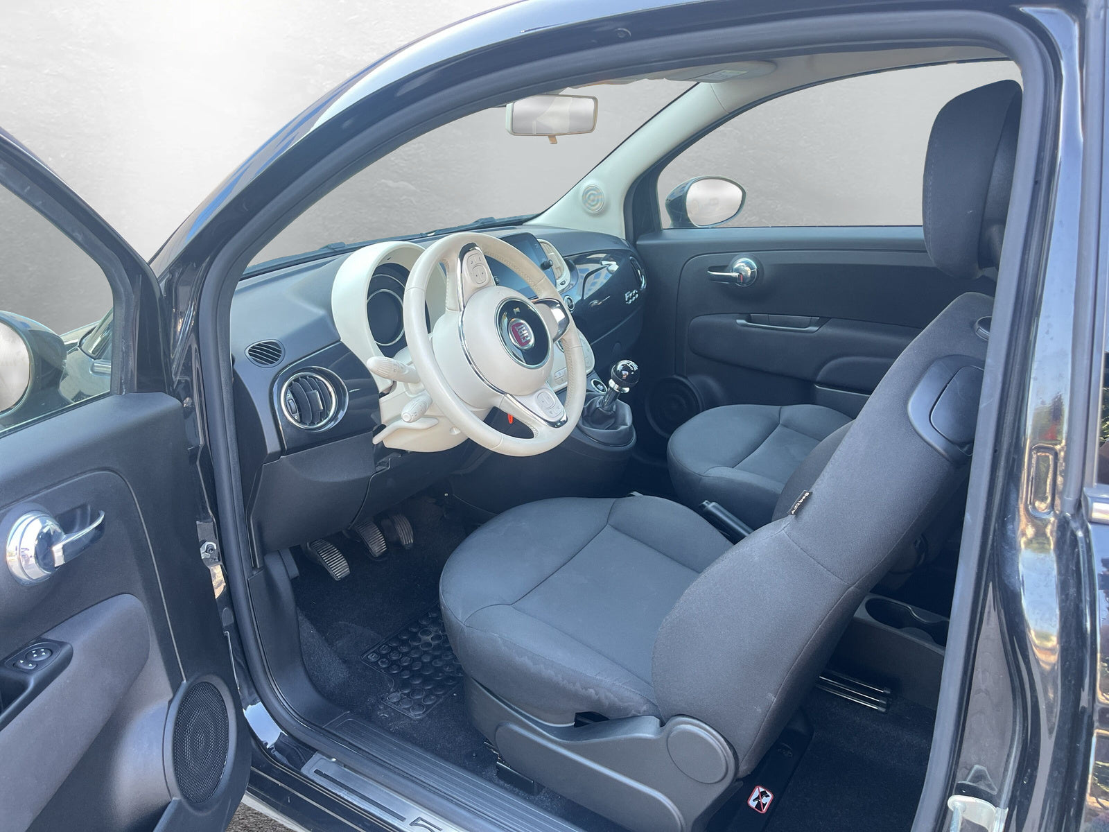 Fiat 500 Cabrio año 2023