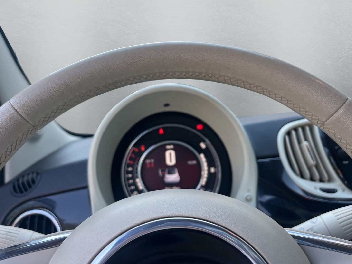 Fiat 500 Cabrio año 2023